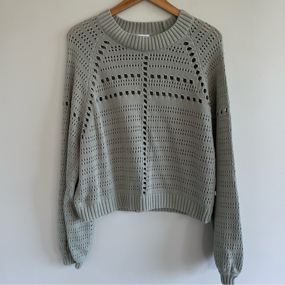 Sisstrevolution Women's Sun Daze Sweater Size Large Olive Green